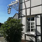 Zur Post Dabringhausen - Quiet Business Near Cologne And Dusseldorf Trade Fairs 3* Wermelskirchen