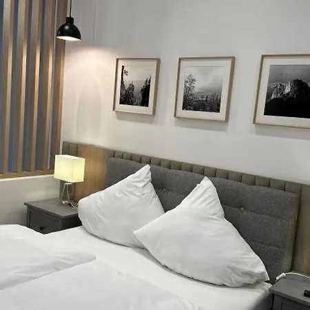 Hotel Zur Post Dabringhausen - Quiet Business Near Cologne And Dusseldorf Trade Fairs Wermelskirchen