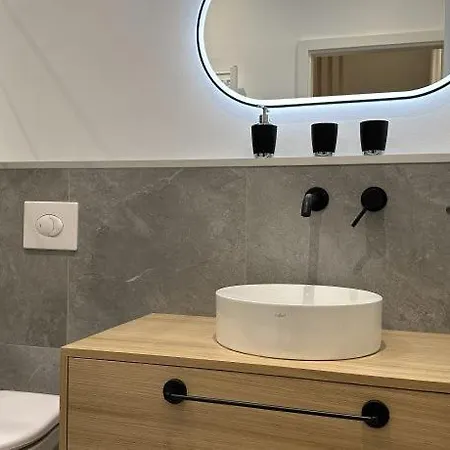 Zur Post Dabringhausen - Quiet Business Near Cologne And Dusseldorf Trade Fairs מלון