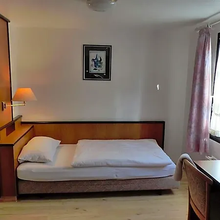 Hotel Zur Post Dabringhausen - Quiet Business Near Cologne And Dusseldorf Trade Fairs
