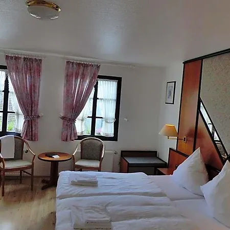 Zur Post Dabringhausen - Quiet Business Near Cologne And Dusseldorf Trade Fairs Hotel