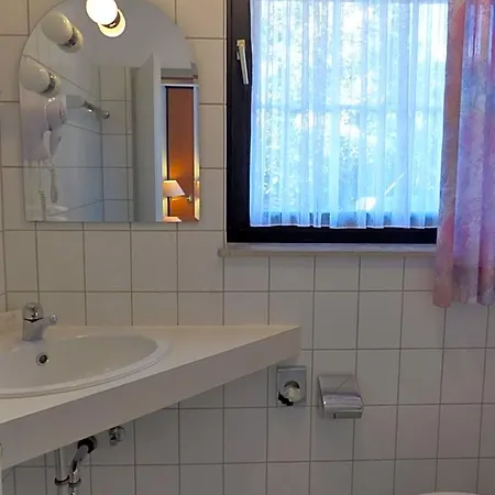 Zur Post Dabringhausen - Quiet Business Near Cologne And Dusseldorf Trade Fairs 3* Wermelskirchen