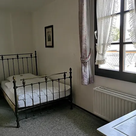 Hotel Zur Post Dabringhausen - Quiet Business Near Cologne And Dusseldorf Trade Fairs 3*