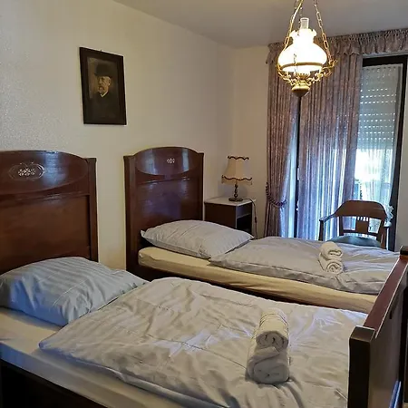 Zur Post Dabringhausen - Quiet Business Near Cologne And Dusseldorf Trade Fairs