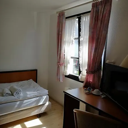 Отель Zur Post Dabringhausen - Contactless Self Check-in