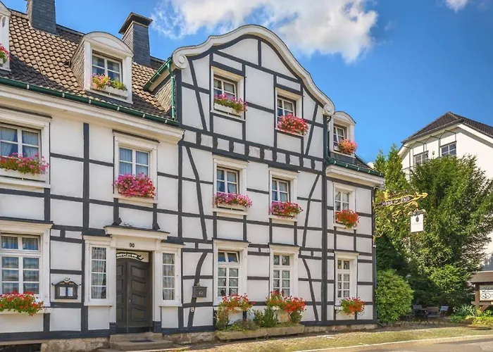 Zur Post Dabringhausen - Quiet Business Near Cologne And Dusseldorf Trade Fairs 3* Wermelskirchen