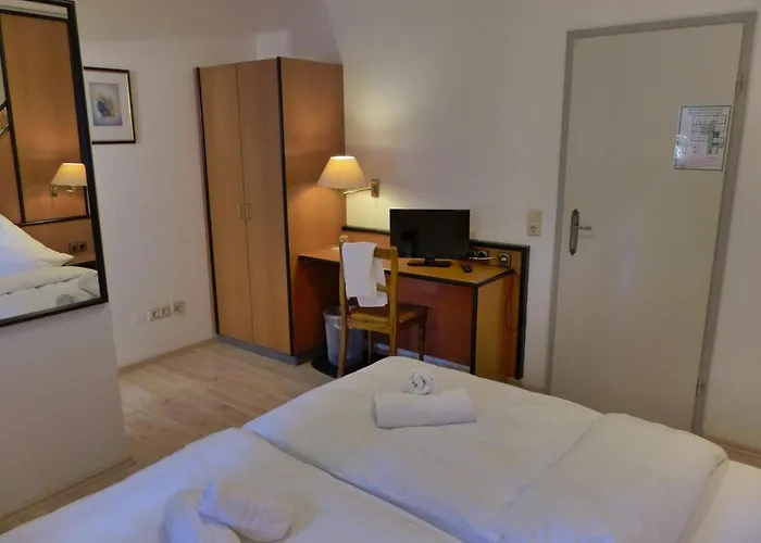 Zur Post Dabringhausen - Quiet Business Near Cologne And Dusseldorf Trade Fairs 3* Wermelskirchen