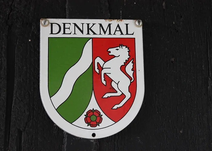 Hotel Zur Post Dabringhausen - Quiet Business Near Cologne And Dusseldorf Trade Fairs 3*