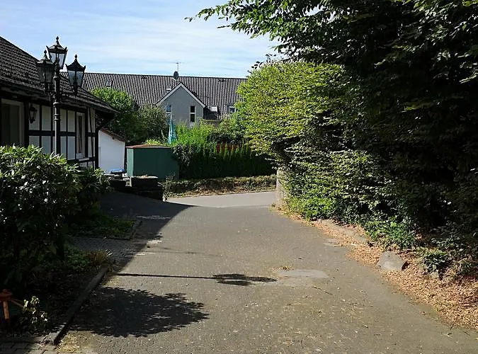 Zur Post Dabringhausen - Quiet Business Near Cologne And Dusseldorf Trade Fairs Hotel