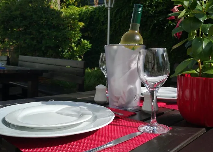 Zur Post Dabringhausen - Quiet Business Near Cologne And Dusseldorf Trade Fairs 3*