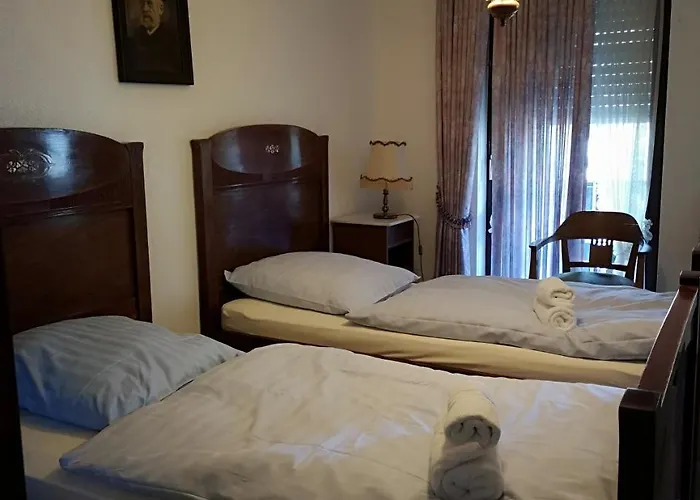 Zur Post Dabringhausen - Quiet Business Near Cologne And Dusseldorf Trade Fairs Wermelskirchen