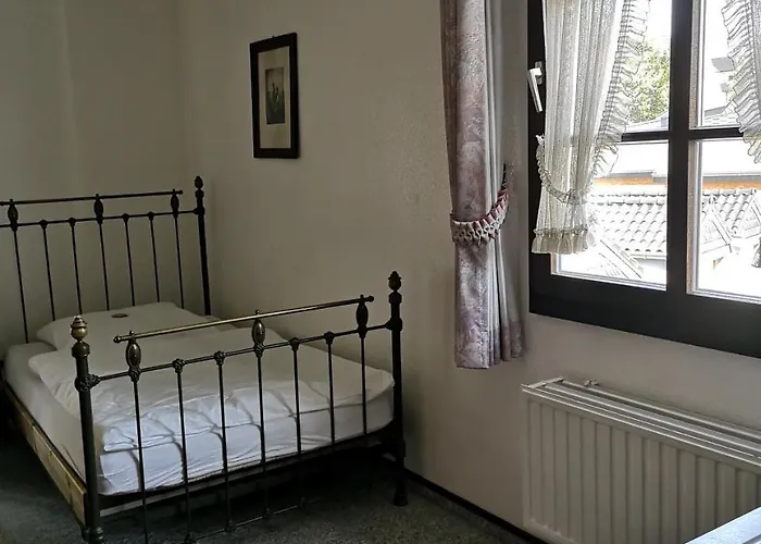 Hotel Zur Post Dabringhausen - Quiet Business Near Cologne And Dusseldorf Trade Fairs 3*