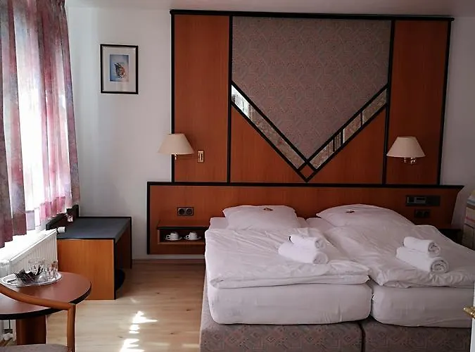 Hotel Zur Post Dabringhausen - Quiet Business Near Cologne And Dusseldorf Trade Fairs Wermelskirchen