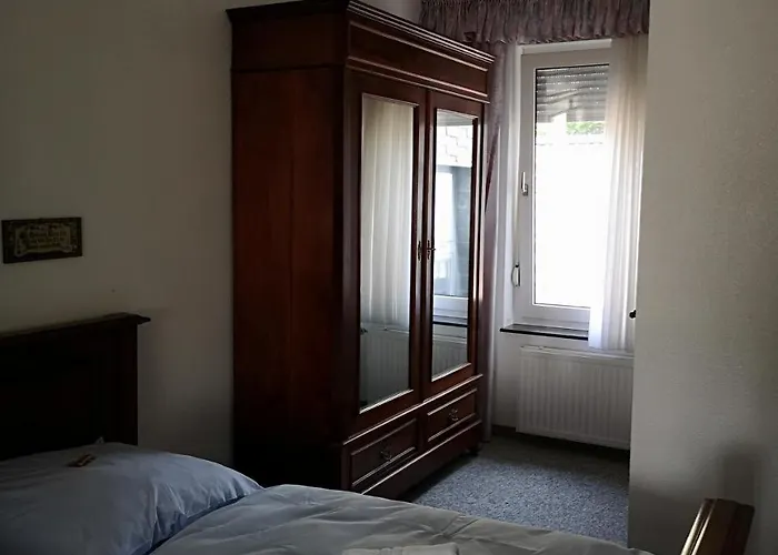 Szálloda Zur Post Dabringhausen - Quiet Business Near Cologne And Dusseldorf Trade Fairs