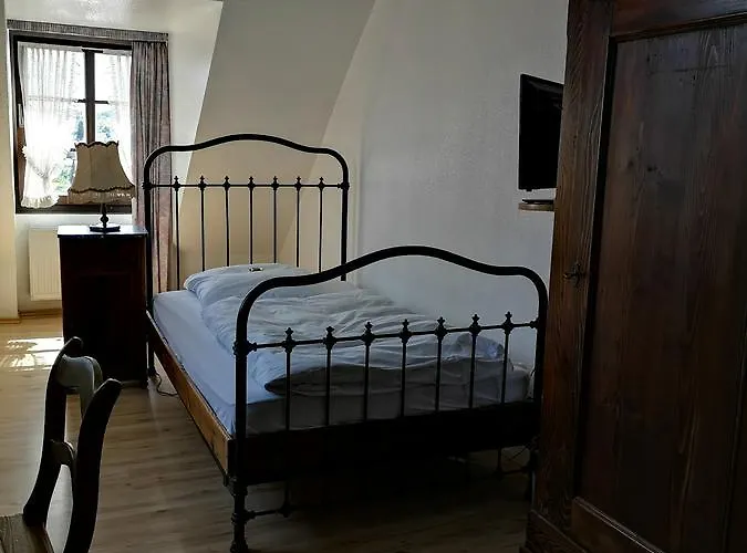 Hotel Zur Post Dabringhausen - Quiet Business Near Cologne And Dusseldorf Trade Fairs Wermelskirchen