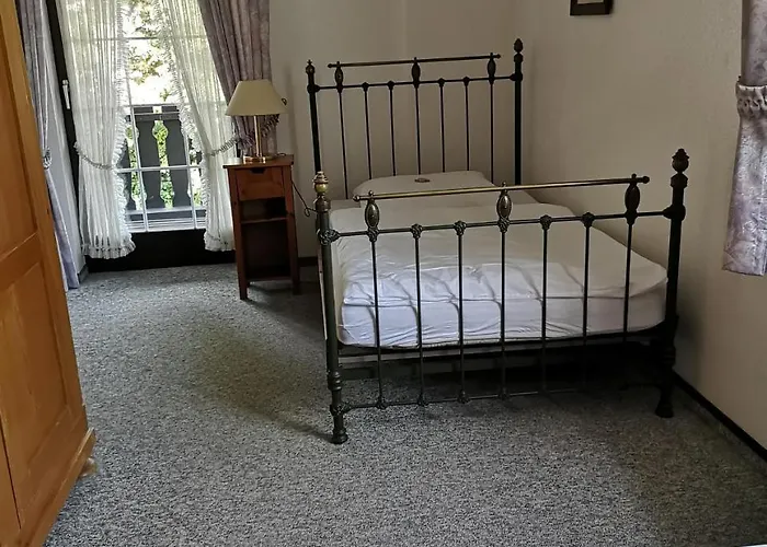 Zur Post Dabringhausen - Quiet Business Near Cologne And Dusseldorf Trade Fairs 3*